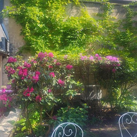 Au Puits De L'Abbaye Appartement Bourges Buitenkant foto