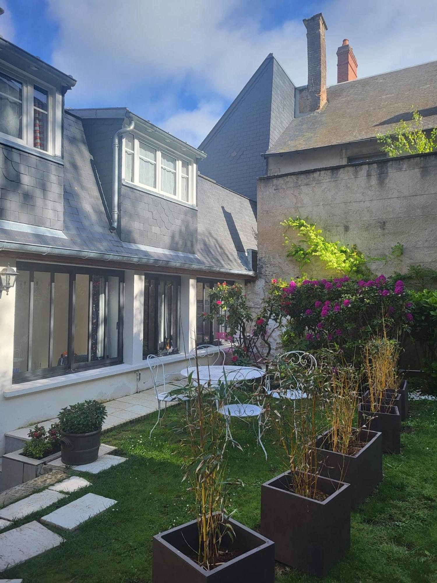 Au Puits De L'Abbaye Appartement Bourges Buitenkant foto